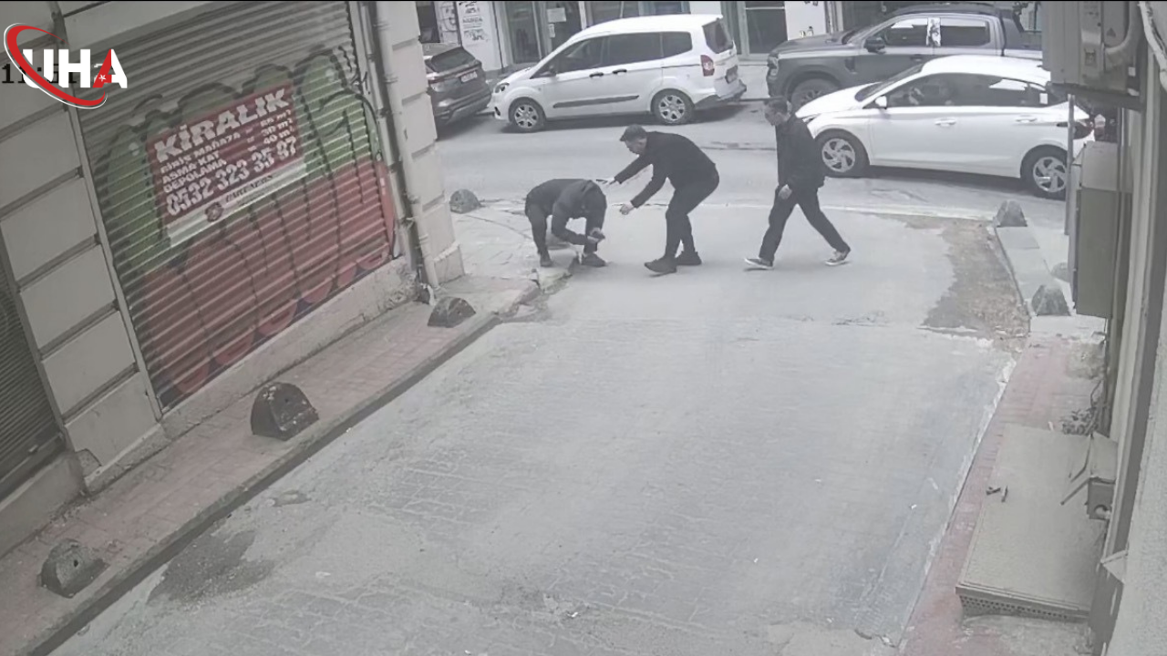 Beyoglunda Başına Cam Düştü 1