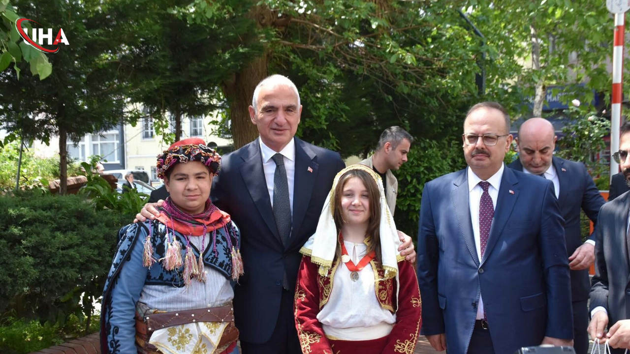 bakan-ersoy-kultur-yolu-medeniyeti