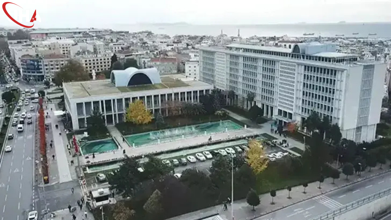 Ekrem Imamoğlu 1
