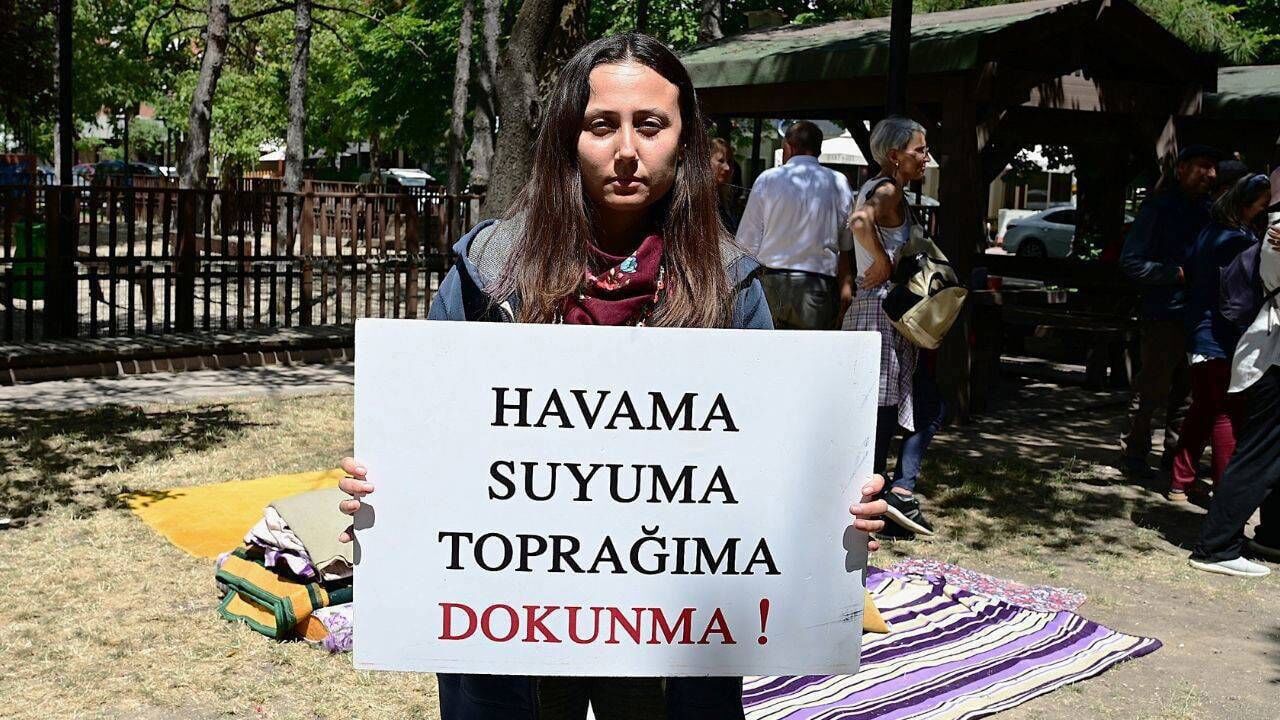 Esra Işık Tahliye 1