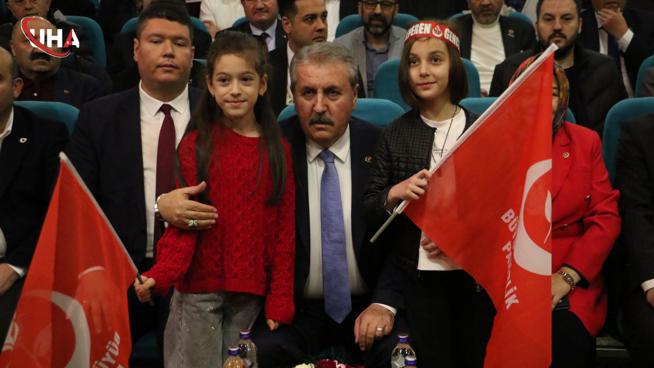 mustafa-destici-cocuklarimizi-genc-yasta-evlendirmeliyiz