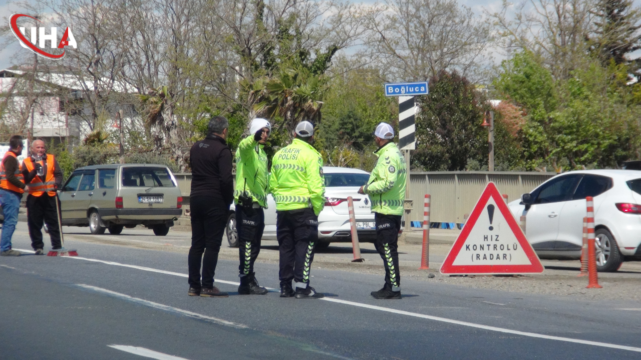 yola-dokulen-vida-trafigi-felç-etti--