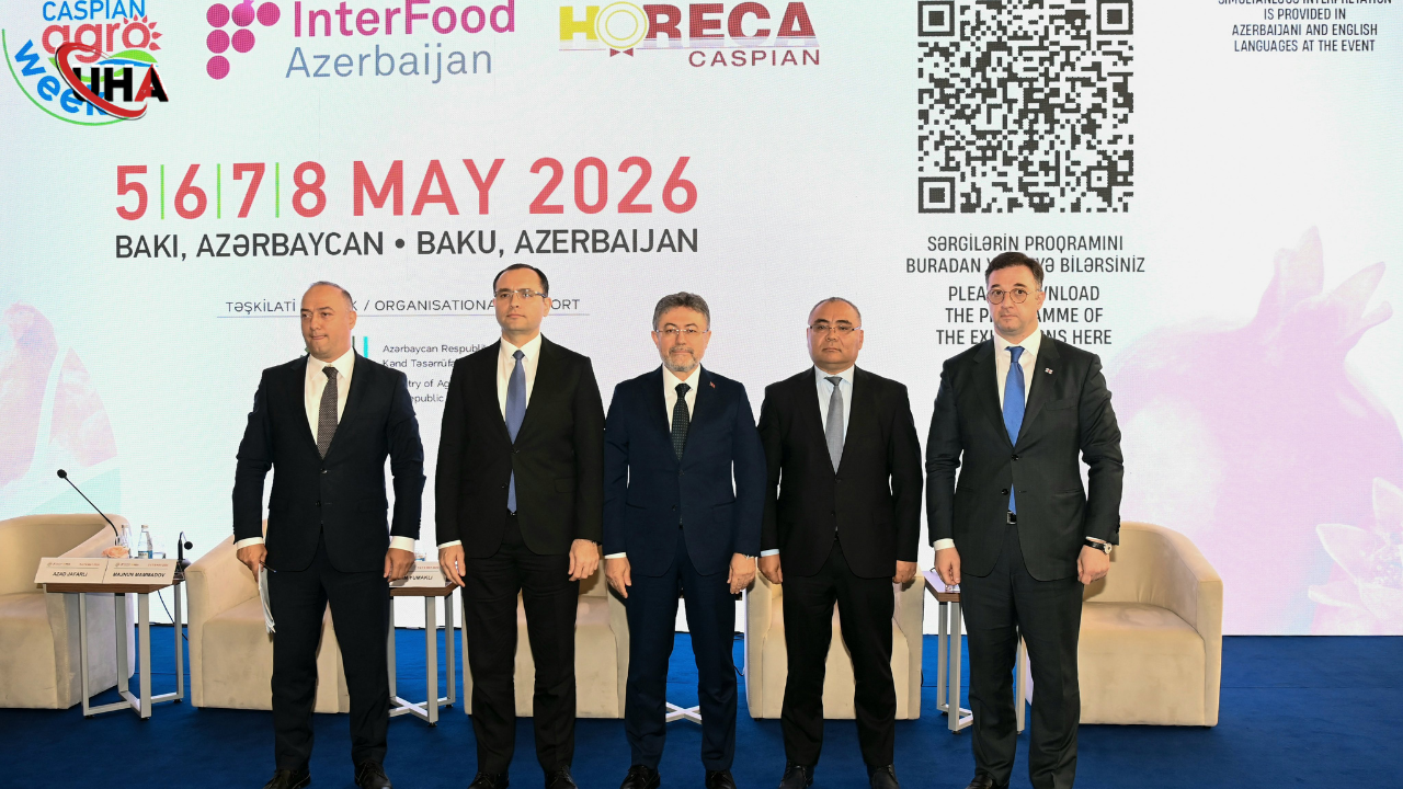 bakan-yumakli-azerbaycan-ziyareti