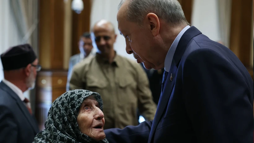 25 yil ak parti