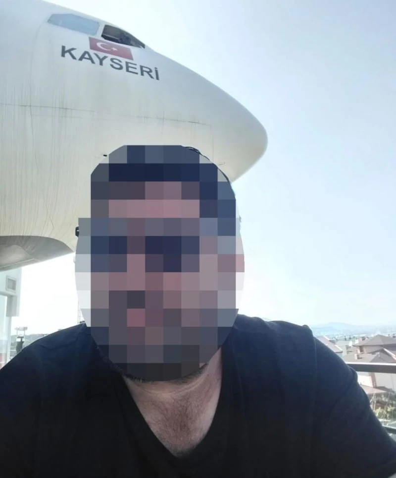 8966556658