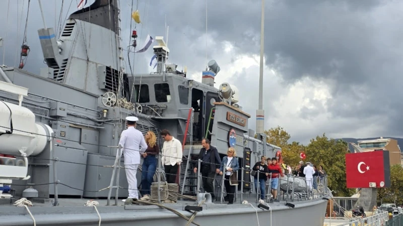Balıkesir'de TCG Edincik halkın ziyaretine açıldı