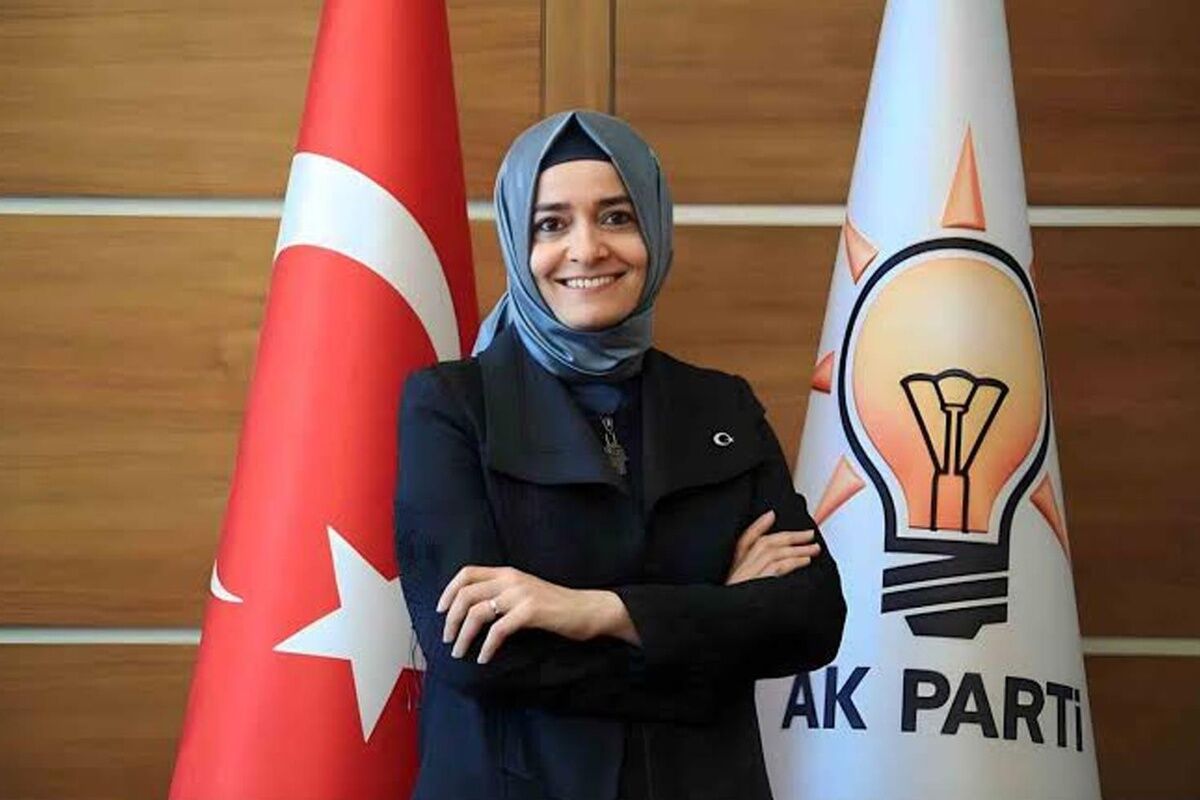 Fatma Betül Sayan