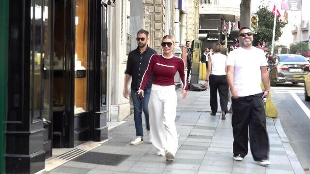 İrem Derici1