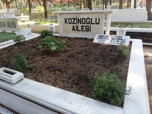 Kazi̇noğlu Mezar