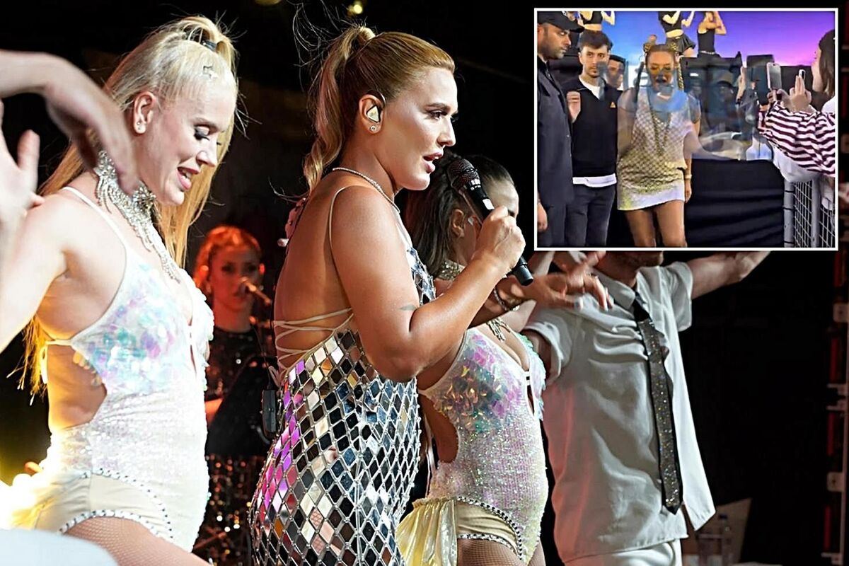 Konserinde Tacize Ugramisti Demet Akalin 20249392 6259 Amp