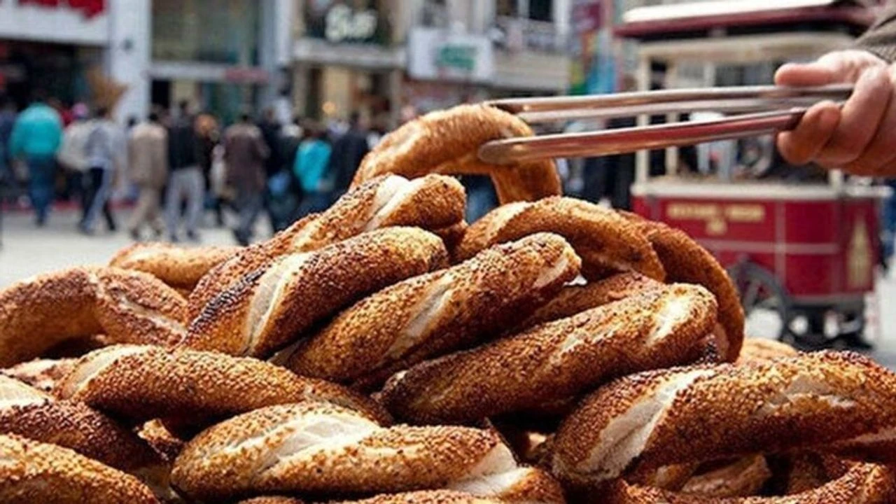 Ticaret Bakanlığı İstanbul'daki Simit Fiyatlarını Mercek Altına Aldı
