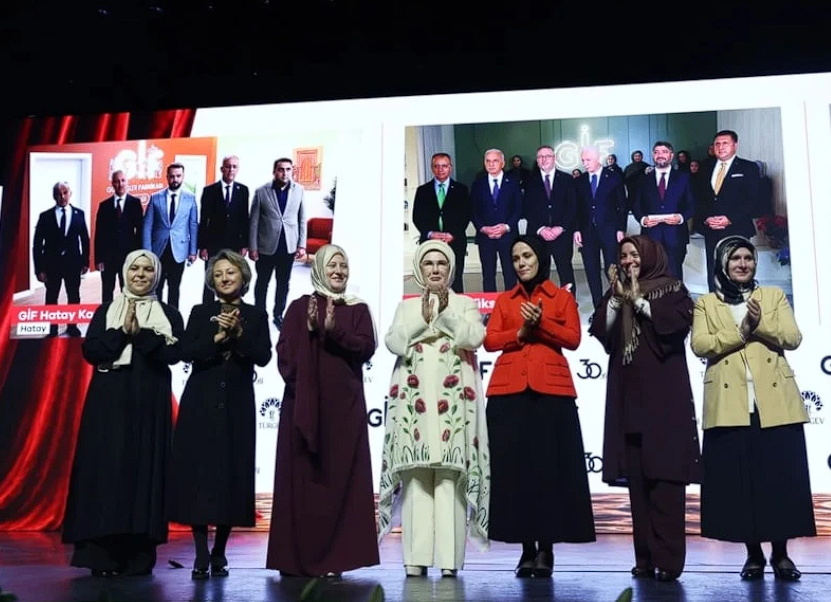 EMİNE ERDOĞAN-35