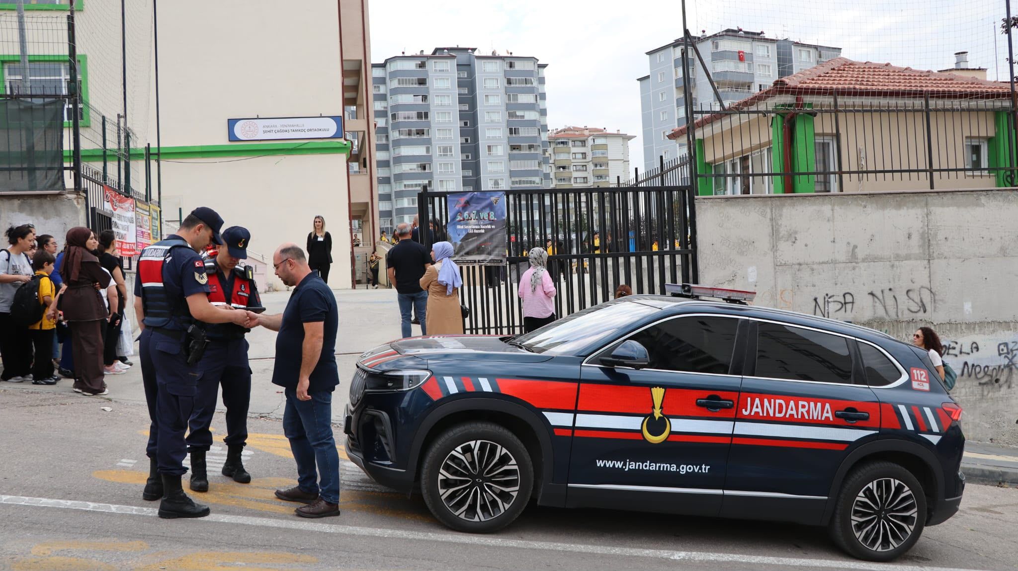 Başkentte Öğrencilerin Güvenliği İçin Dev Denetim: Binlerce Şahıs Ve Araç Mercek Altında
