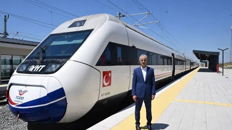 Bakan Uraloğlu Müjdeyi Verdi: Çerkezköy-Kapıkule Hızlı Tren Hattı 9 Ekim'de Açılıyor!