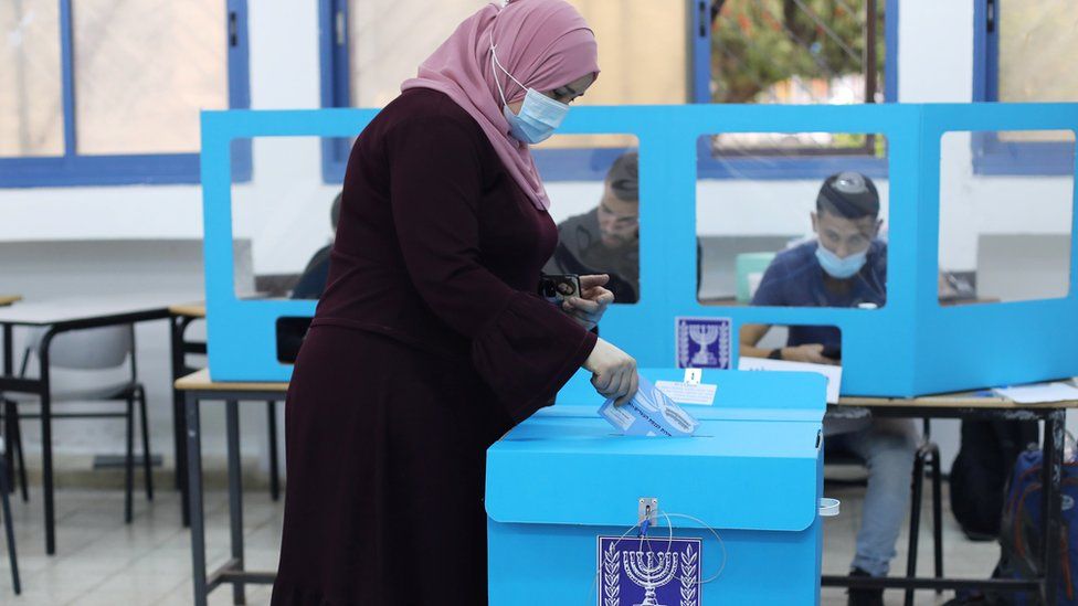 İsrail Seçimlerinde Dengeler Değişebilir: Arap Seçmen Hükümet Kurma Sürecinde Kritik Kilit Unsur