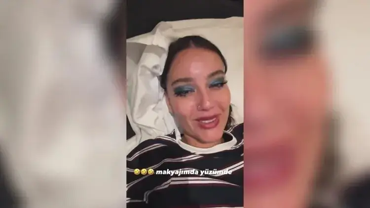 Pelin Akil2