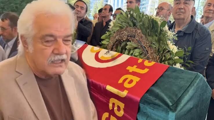Serdar Gökhan Fotoğraf Çektirmek İsteyenlere Ateş Püskürdü