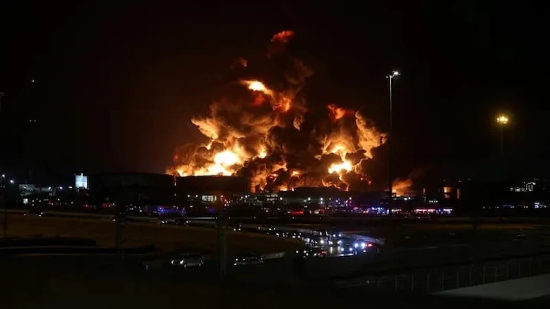 Suudi Arabistan’ın Başkenti Riyad’da 3 Ayrı Patlama Sesi Duyuldu
