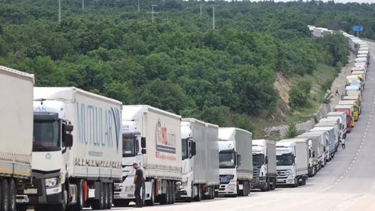 Tır Şoförlerinin Schengen Çilesine Diplomatik Müdahale: Bakanlar Harekete Geçti