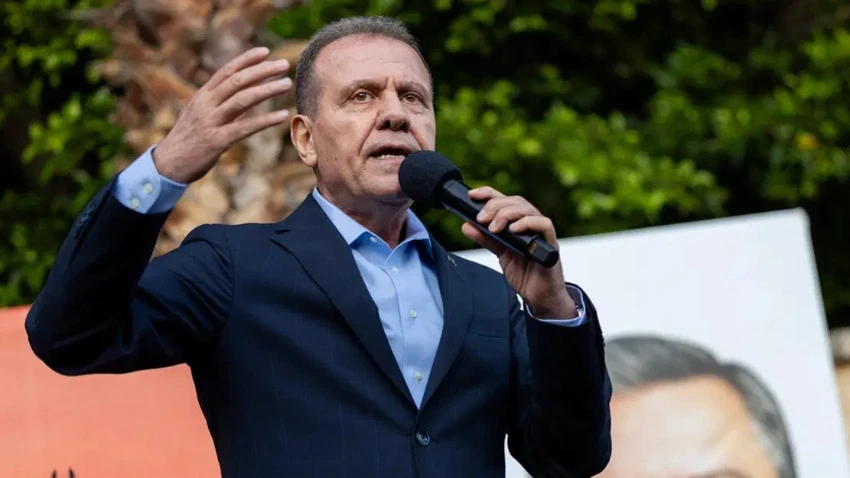 Vahap Seçer