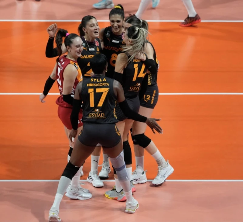Voleybol Kadin